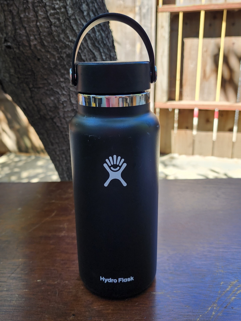 Hydro Flask Black 32 oz Wide Mouth Water Bottle Flex Cap